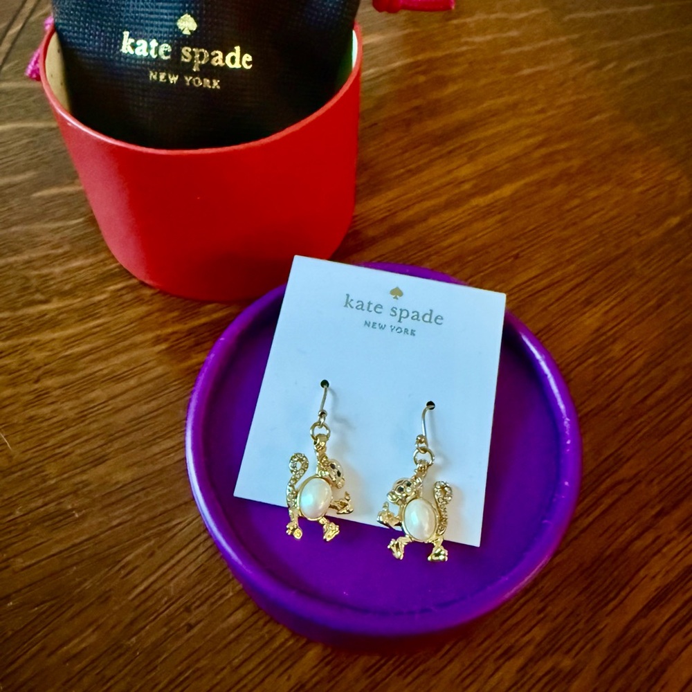 Kate Spade 1” Monkey Earrings Gold plated.